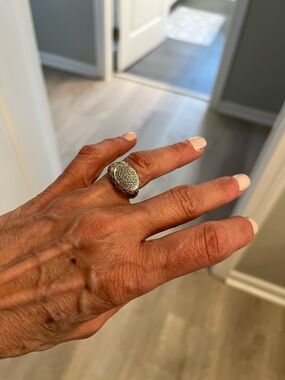 John Hardy silver and diamond ring in size 6